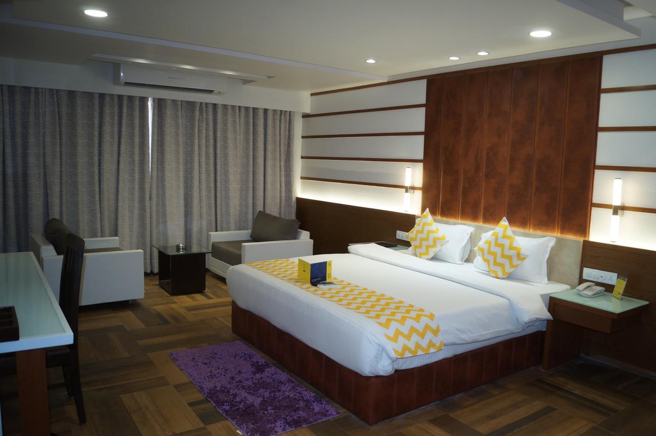 Hotel O Ellis Ahmedabad Exterior foto